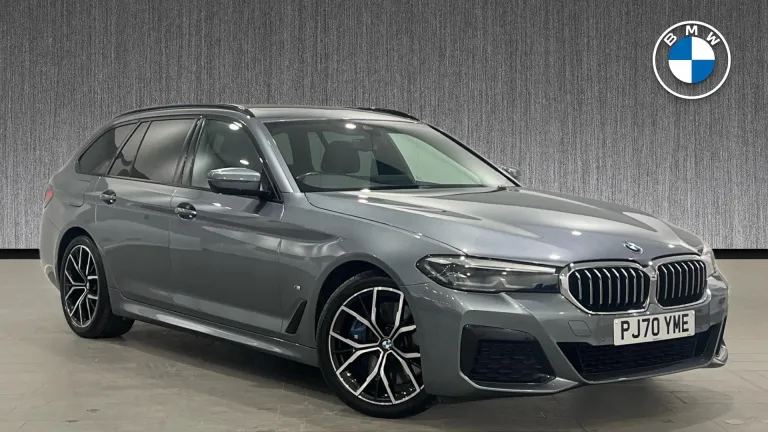 BMW 5 Series 3.0 530d MHT M Sport Touring Steptronic xDrive Euro 6 (s/s) 5dr (PJ70YME) - Hero Image