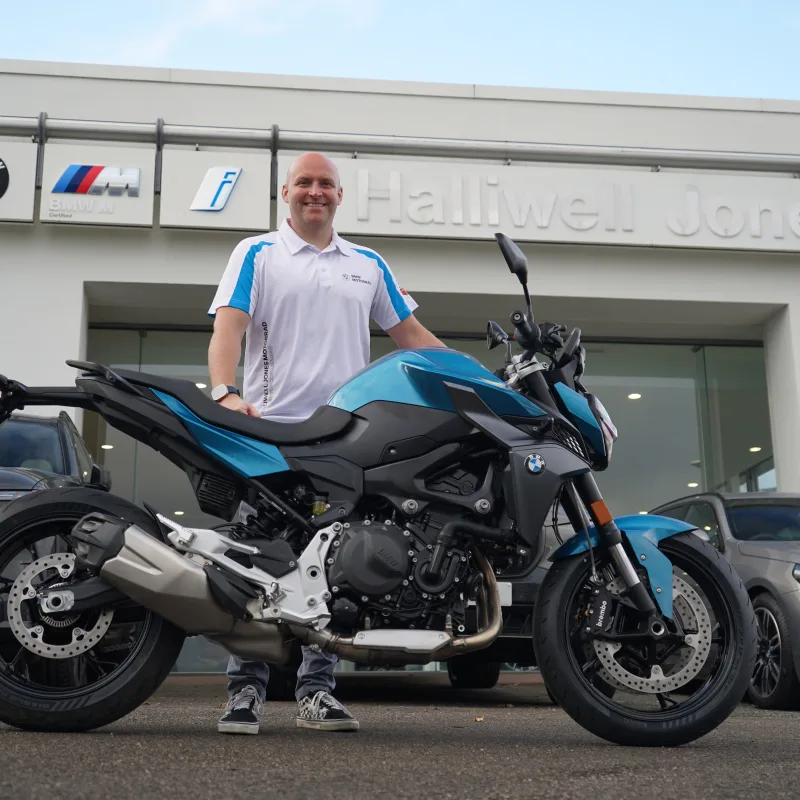 Halliwell Jones Motorrad Gears Up for an Epic 2025 Season in the ROKiT OFF BMW F 900 R Cup!