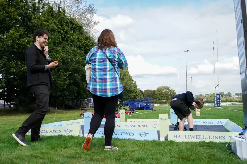 Halliwell Jones Joins Ecolab Family & Friends Fun Day with Big Love Activities - Image 421971/2