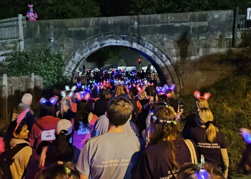 The Halliwell Jones MINI Team Shines at Chester Sparkle Walk for Hospice of the Good Shepherd - Image 422095/2