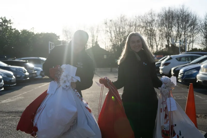 Spreading Festive Cheer at Dallam Primary School - Image 529304/2