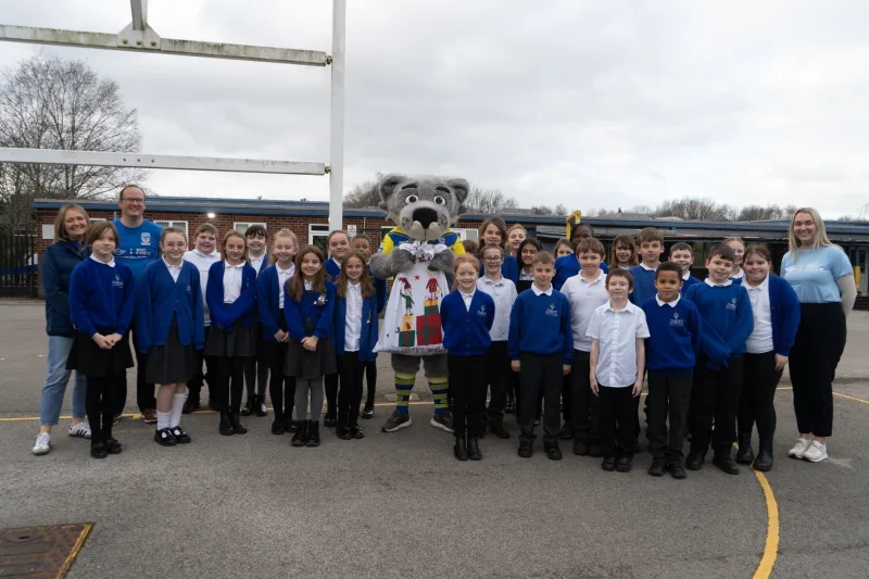 Spreading Festive Cheer at Dallam Primary School - Image 529302/1