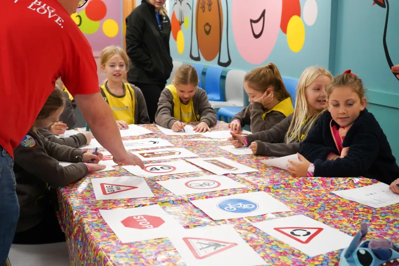 5th Lymm Brownies Visit the Ice Cream Farm - Image 535326/3