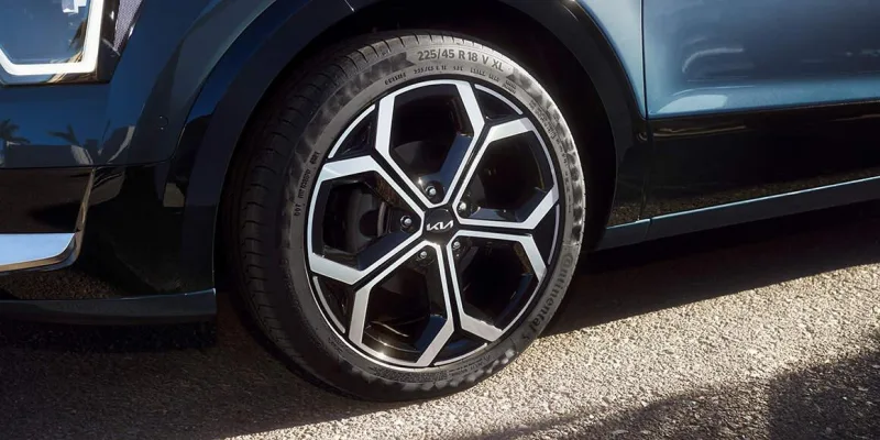 Choice of dynamic alloy wheels