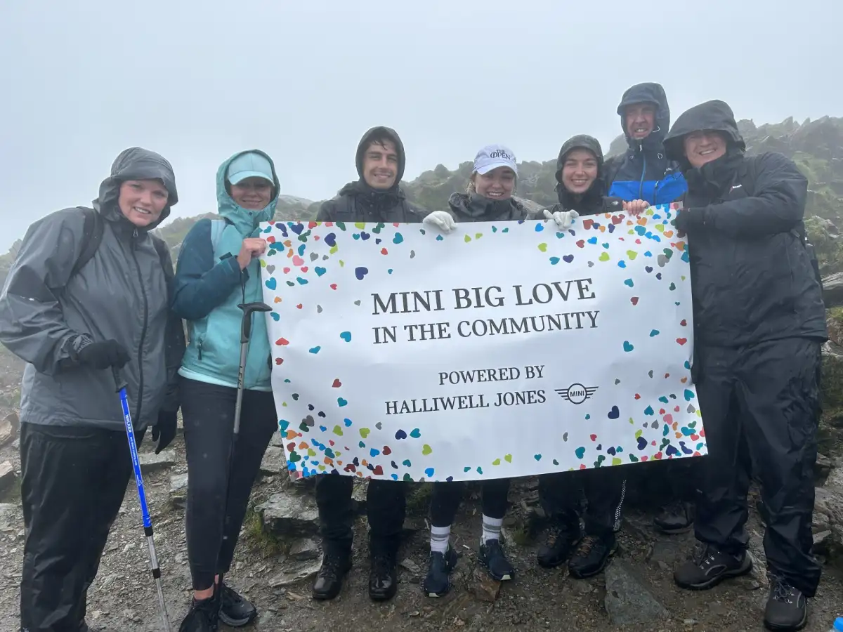 The Snowdon Team reached the top - Image 1