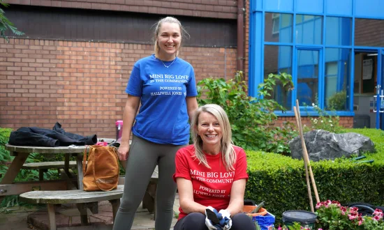 Halliwell Jones MINI Team Spruces Up Garden at Countess of Chester Hospital